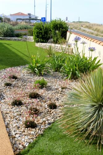 JARDIN DE BORD DE MER